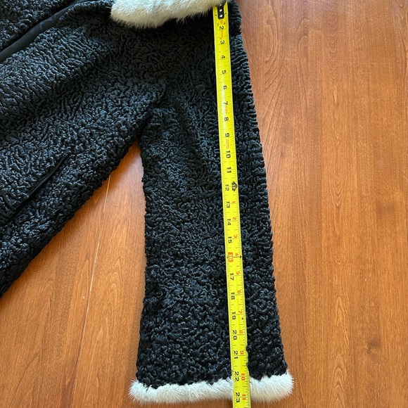 Exquisite Persian Lamb/Mink trim Coat 1950s - Picture 10 of 11